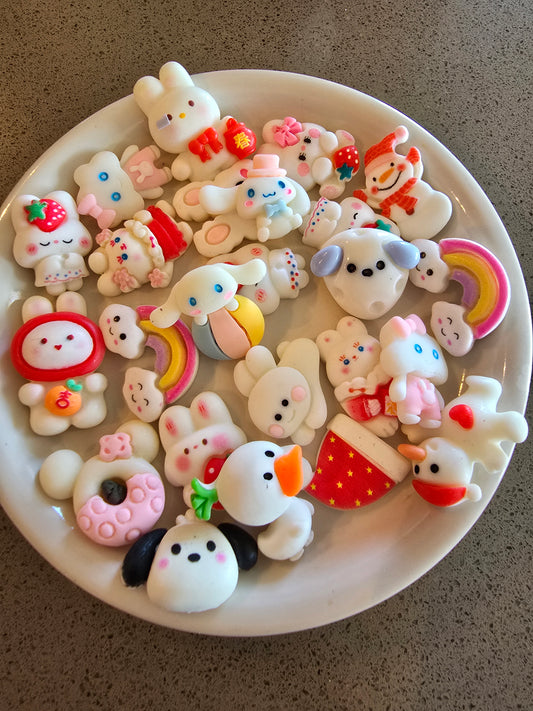 Charms variedad blanco #1 resina decoden